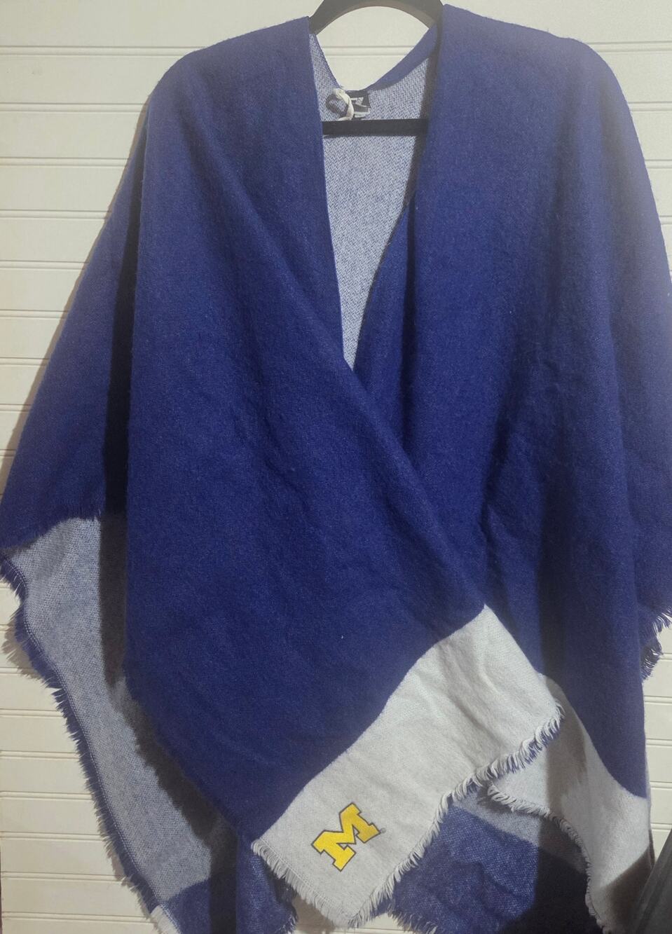 ZooZatz Michigan Wolverines Women’s Poncho Wrap Maize Blue One Size